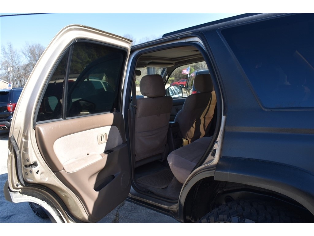 Toyota 4Runner 4dr SR5 3.4L Auto 4WD (Natl) 2001