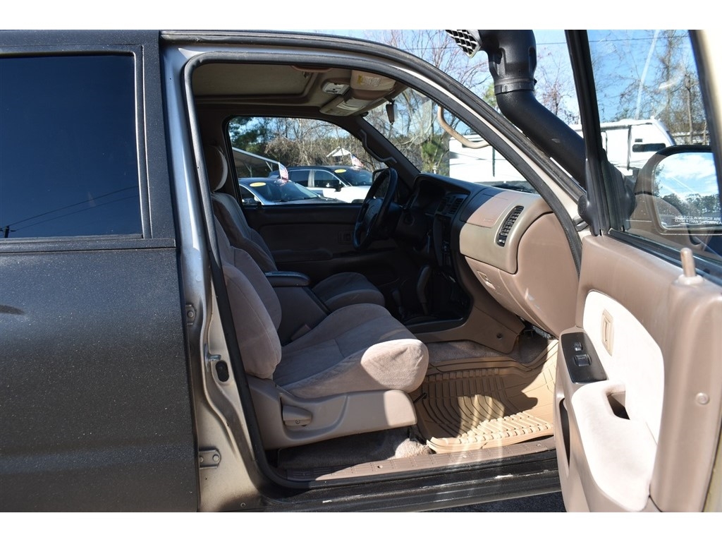 Toyota 4Runner 4dr SR5 3.4L Auto 4WD (Natl) 2001