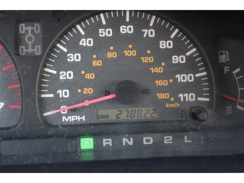 Toyota 4Runner 4dr SR5 3.4L Auto 4WD (Natl) 2001