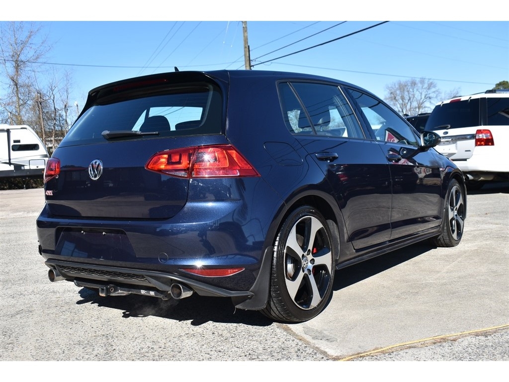 Volkswagen Golf GTI 2.0T 4-Door Autobahn DSG 2017