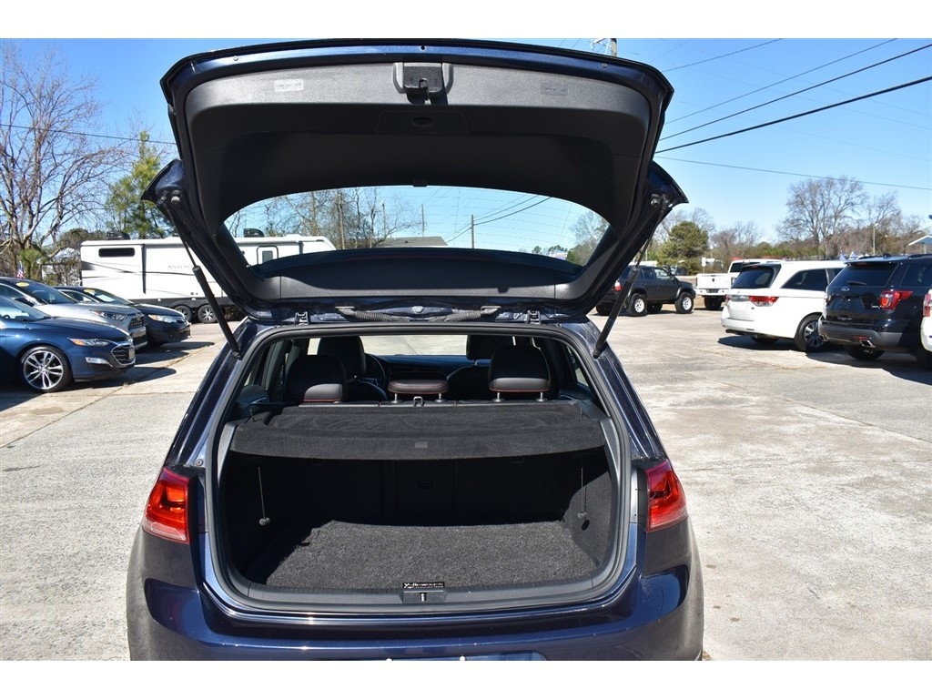 Volkswagen Golf GTI 2.0T 4-Door Autobahn DSG 2017