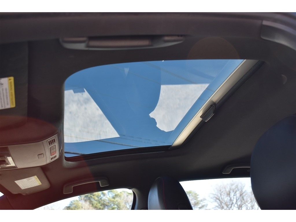 Volkswagen Golf GTI 2.0T 4-Door Autobahn DSG 2017