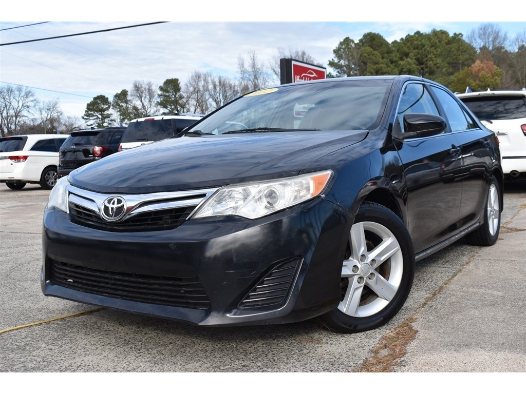 Toyota Camry 4dr Sdn I4 Auto SE Sport Limited Edition (Natl) 2012