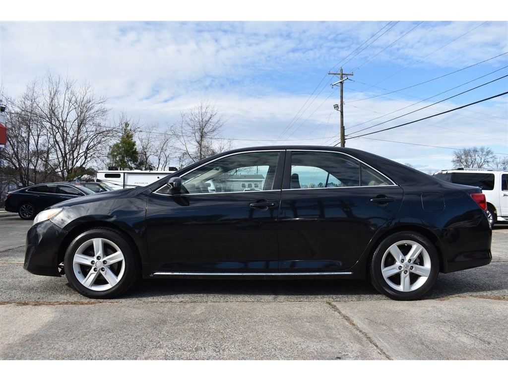 Toyota Camry 4dr Sdn I4 Auto SE Sport Limited Edition (Natl) 2012