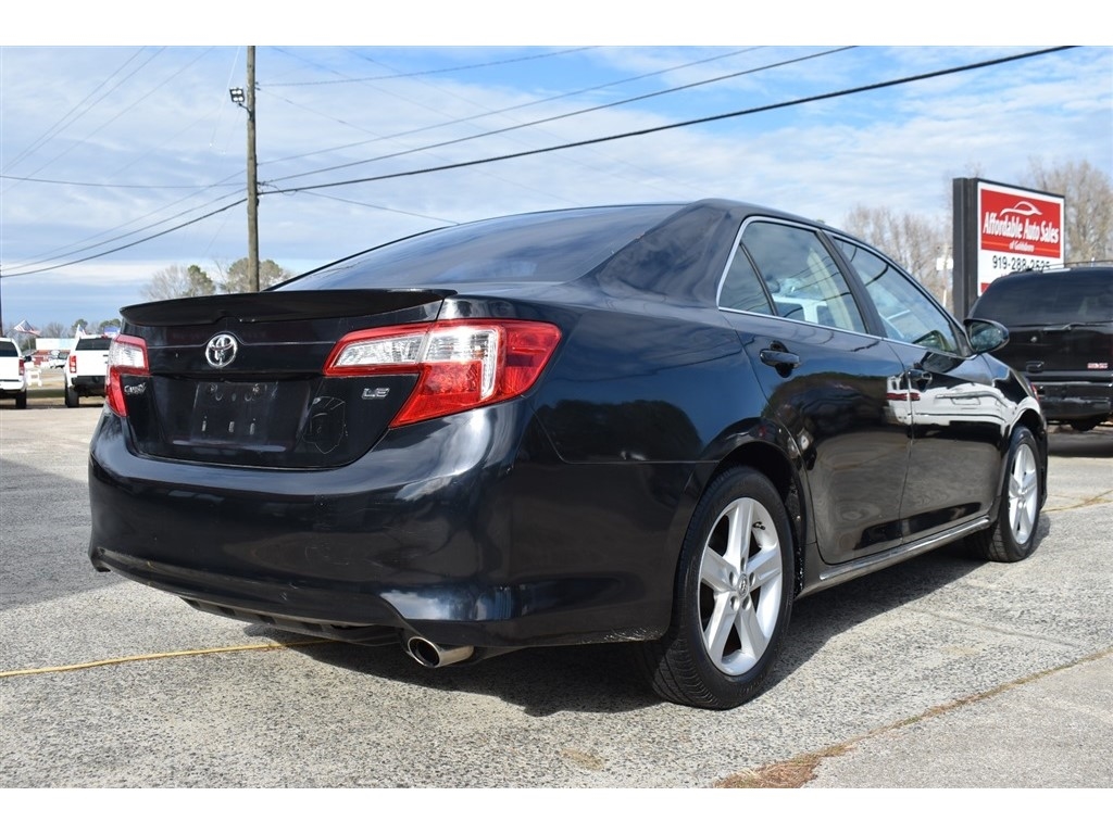 Toyota Camry 4dr Sdn I4 Auto SE Sport Limited Edition (Natl) 2012