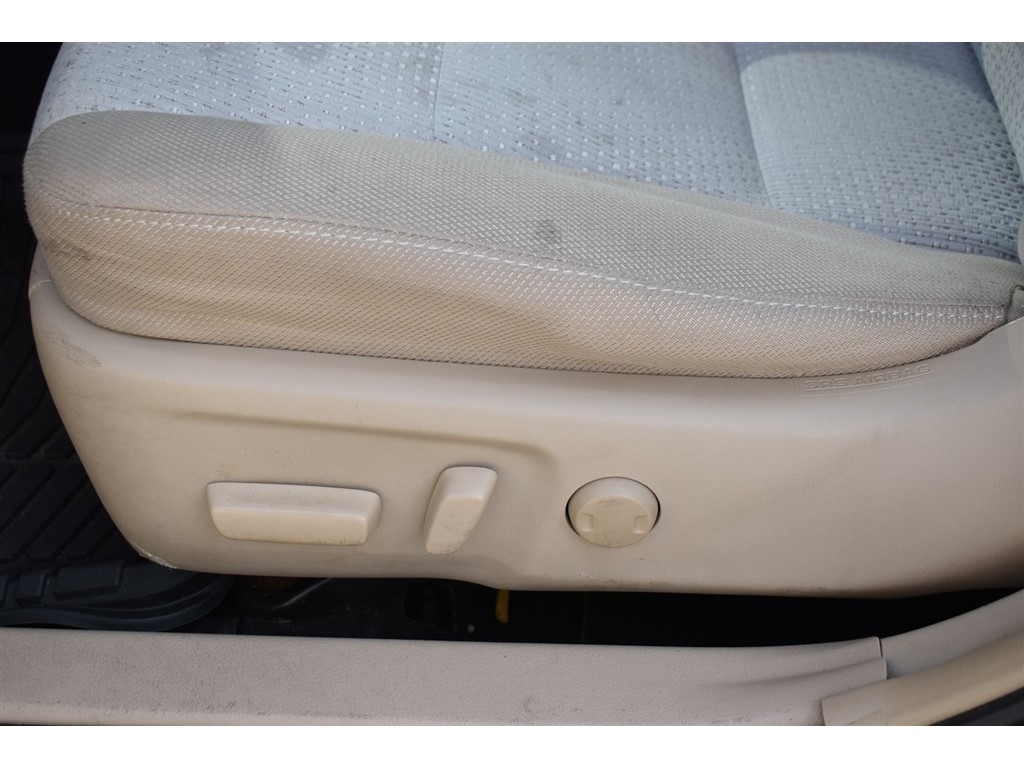 Toyota Camry 4dr Sdn I4 Auto SE Sport Limited Edition (Natl) 2012