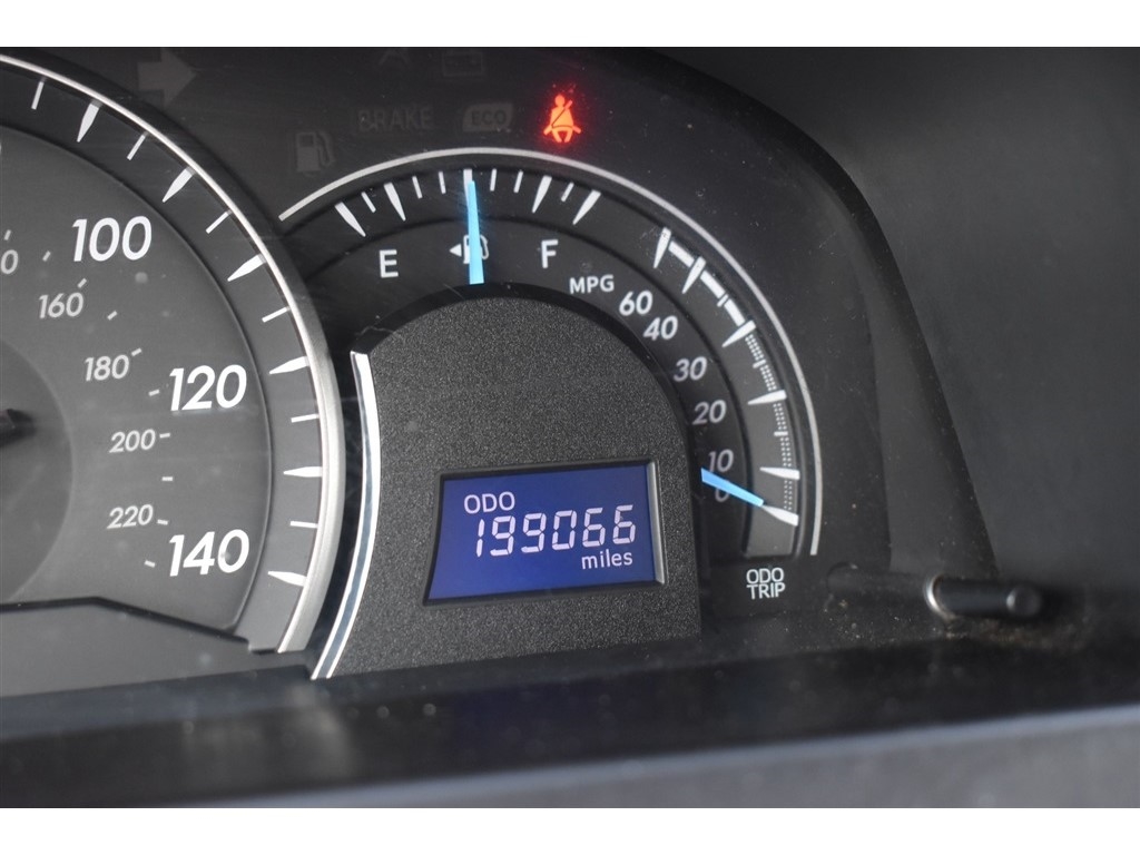 Toyota Camry 4dr Sdn I4 Auto SE Sport Limited Edition (Natl) 2012