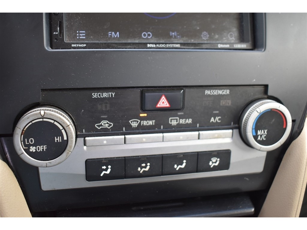 Toyota Camry 4dr Sdn I4 Auto SE Sport Limited Edition (Natl) 2012