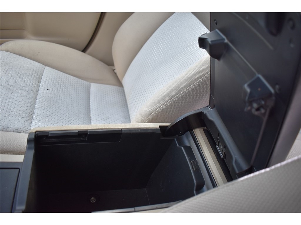 Toyota Camry 4dr Sdn I4 Auto SE Sport Limited Edition (Natl) 2012