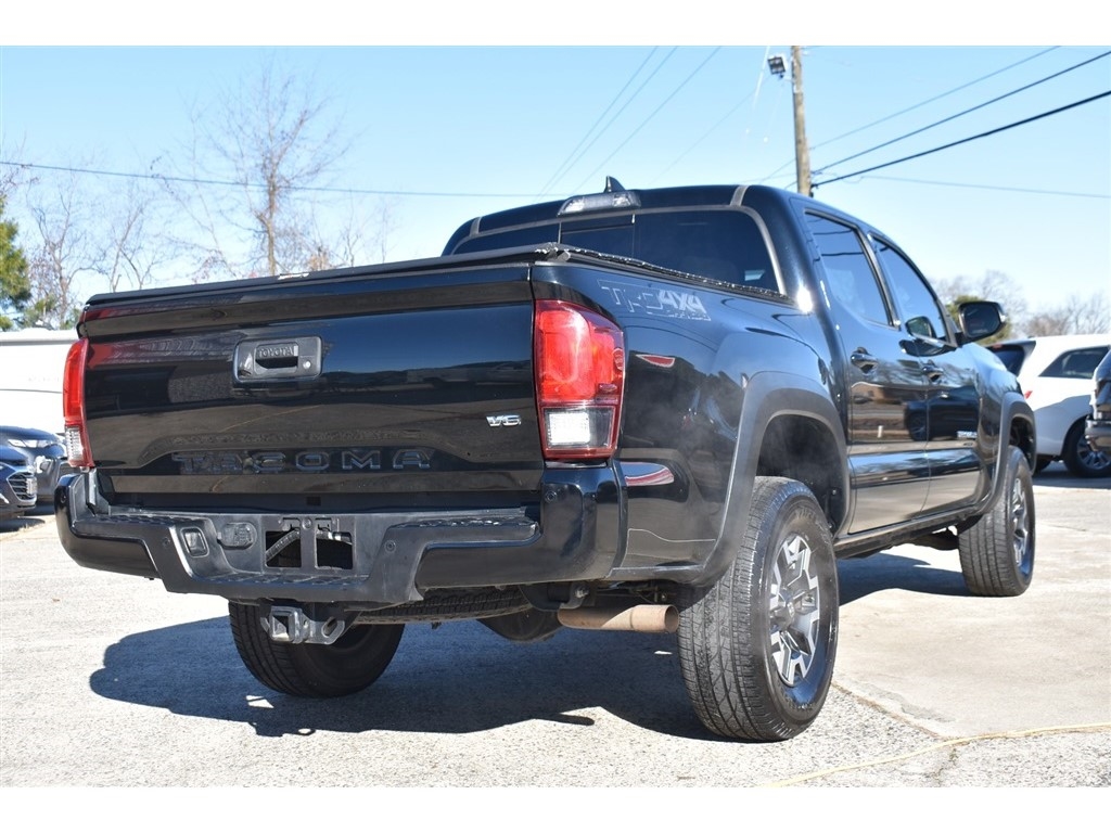 Toyota Tacoma TRD Off Road Double Cab 5' Bed V6 4x4 MT (Natl) 2018