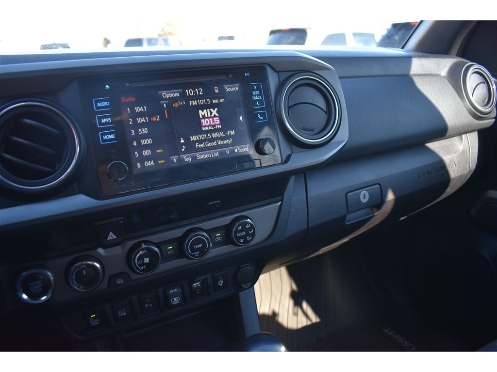 Toyota Tacoma TRD Off Road Double Cab 5' Bed V6 4x4 MT (Natl) 2018