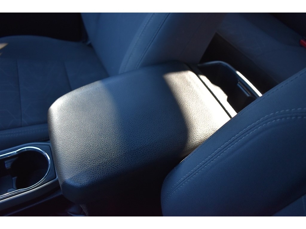 Toyota Tacoma TRD Off Road Double Cab 5' Bed V6 4x4 MT (Natl) 2018