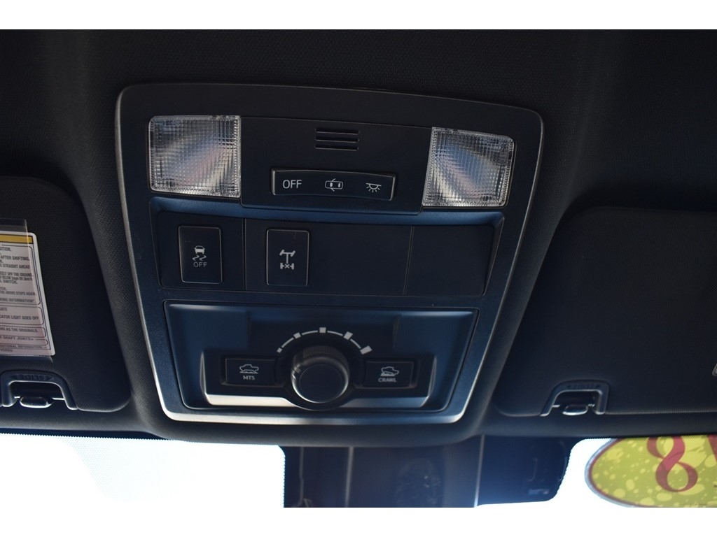 Toyota Tacoma TRD Off Road Double Cab 5' Bed V6 4x4 MT (Natl) 2018