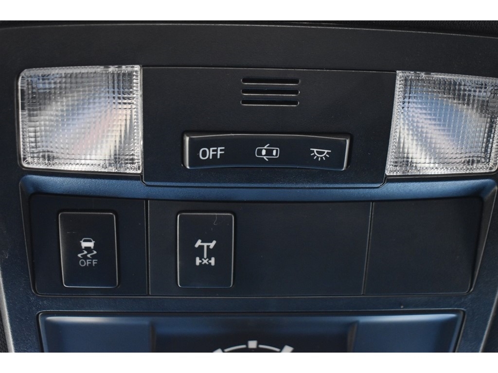 Toyota Tacoma TRD Off Road Double Cab 5' Bed V6 4x4 MT (Natl) 2018