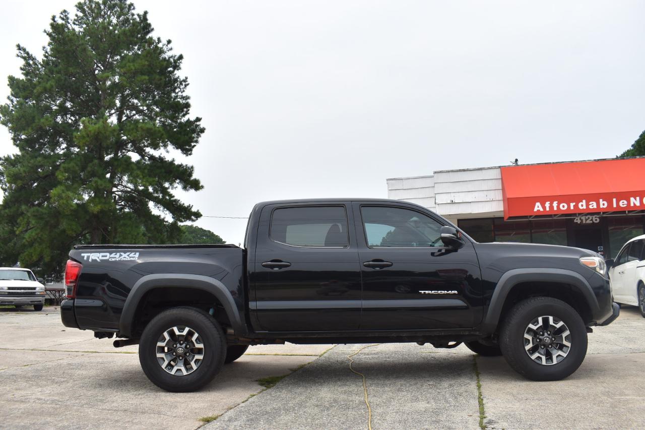 2018 Toyota Tacoma TRD Off Road - Photo 8