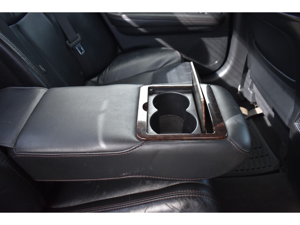 Nissan Maxima 4dr Sdn V6 CVT 3.5 SV w/Premium Pkg 2011