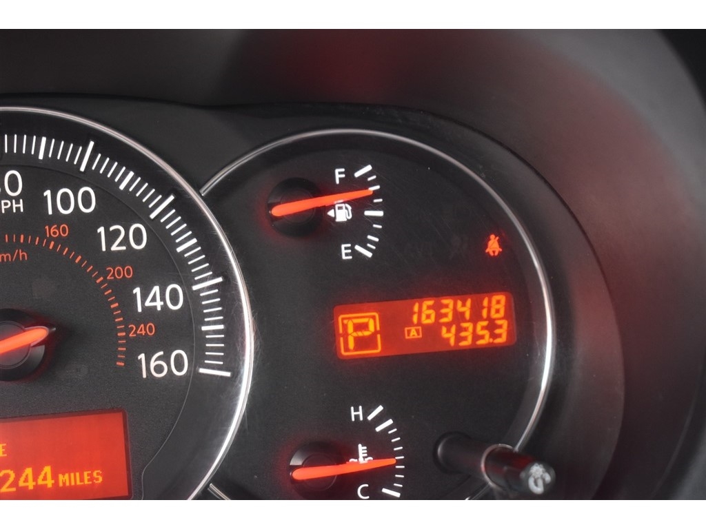 Nissan Maxima 4dr Sdn V6 CVT 3.5 SV w/Premium Pkg 2011