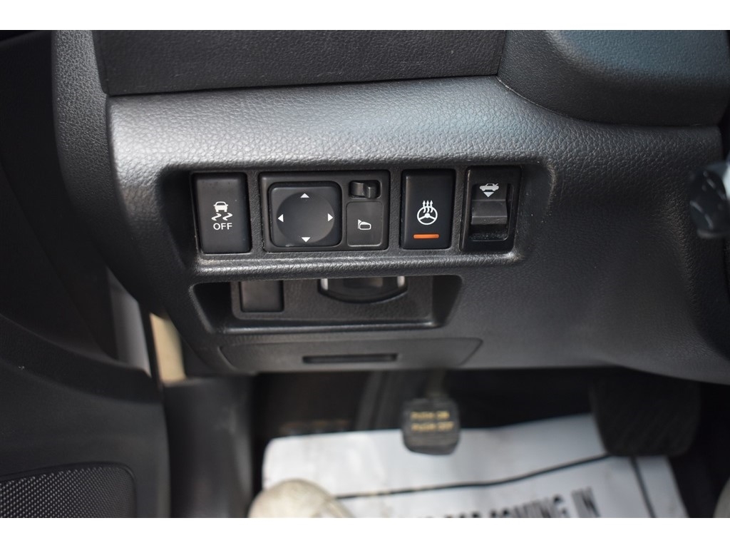 Nissan Maxima 4dr Sdn V6 CVT 3.5 SV w/Premium Pkg 2011