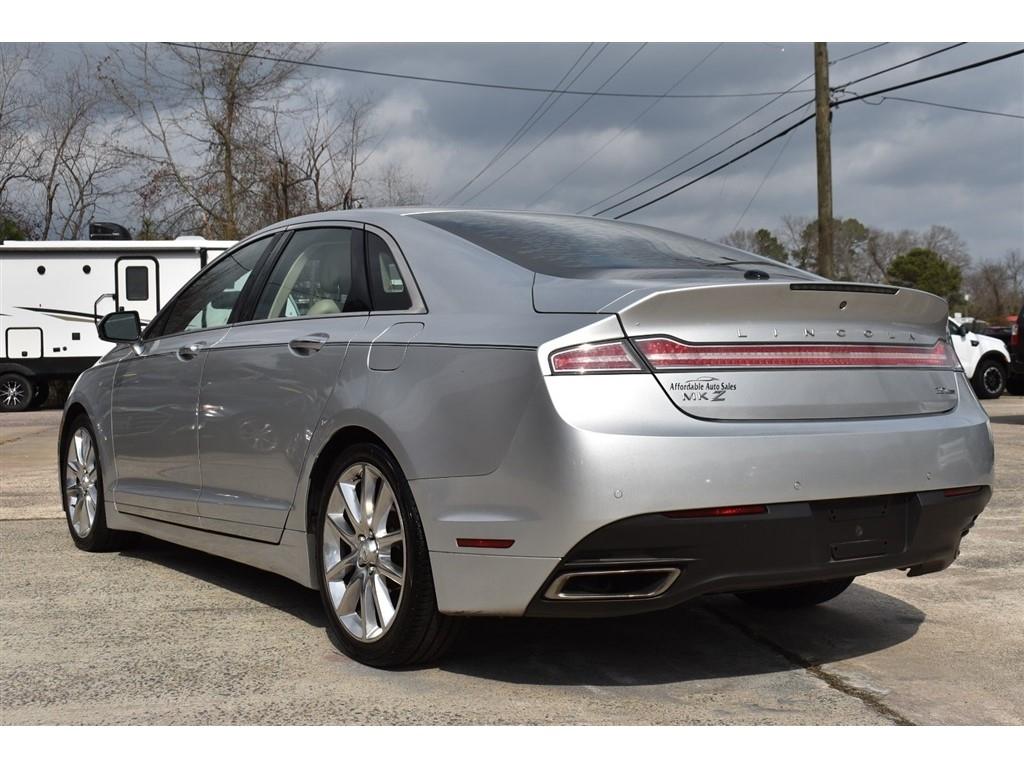 Lincoln MKZ 4dr Sdn FWD 2014