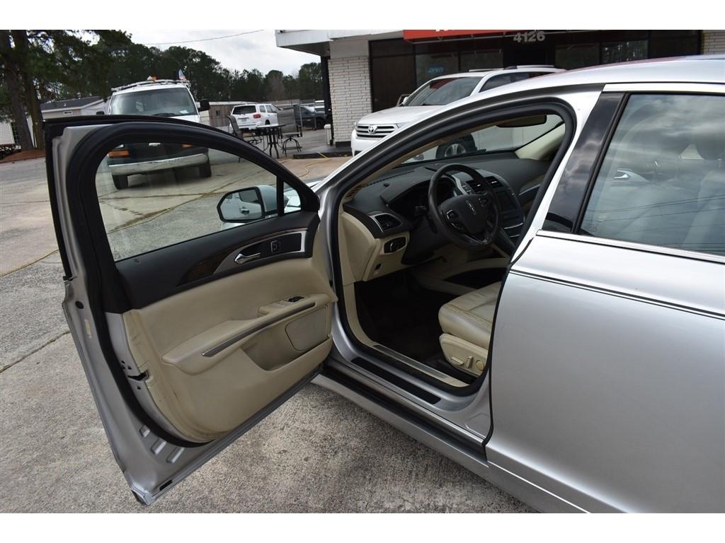 Lincoln MKZ 4dr Sdn FWD 2014