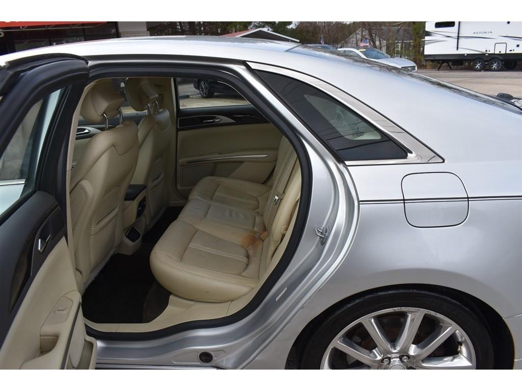 Lincoln MKZ 4dr Sdn FWD 2014