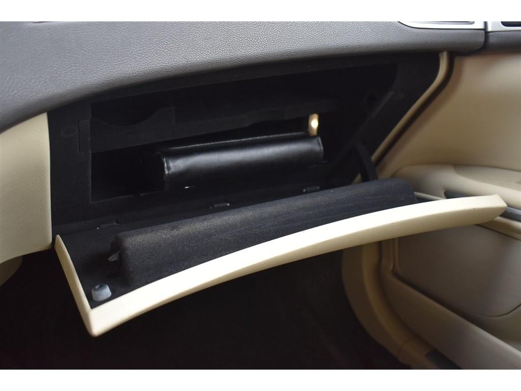 Lincoln MKZ 4dr Sdn FWD 2014