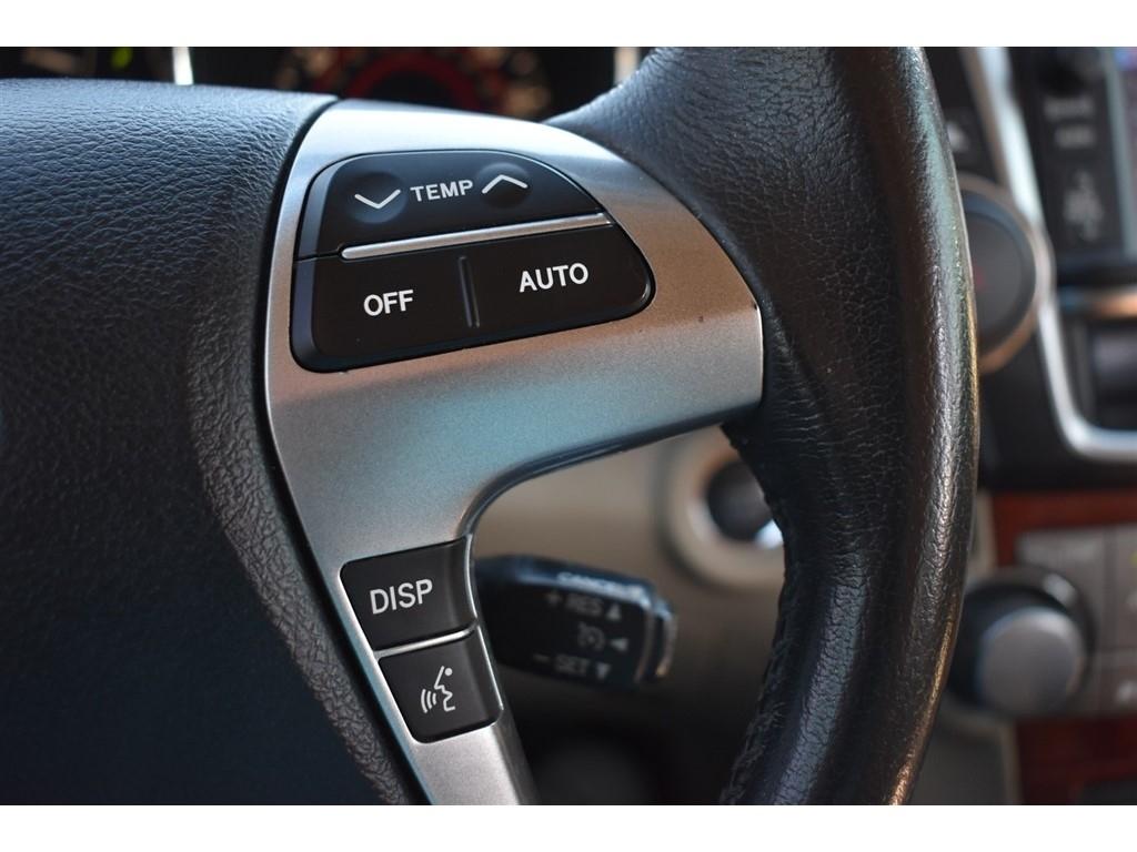 Toyota Highlander FWD 4dr V6 Limited (Natl) 2013