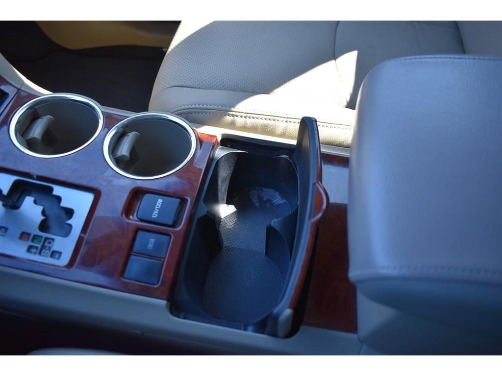 Toyota Highlander FWD 4dr V6 Limited (Natl) 2013