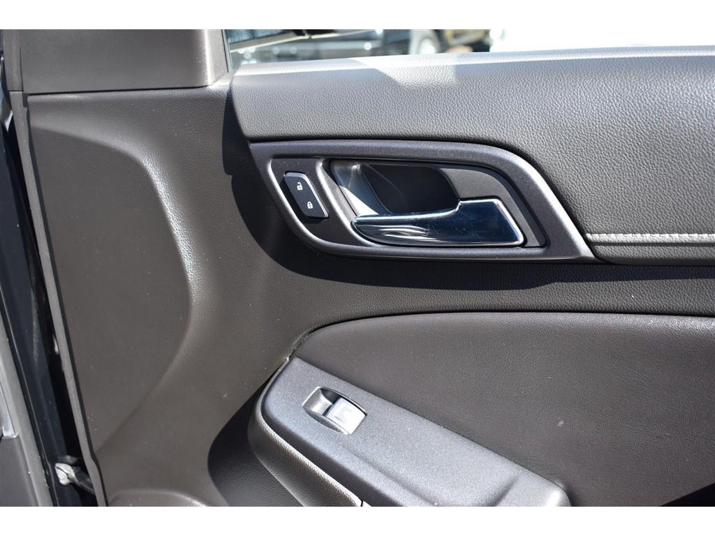 GMC Yukon XL 2WD 4dr SLT 2020