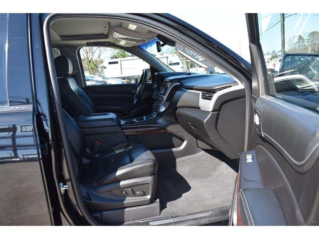 GMC Yukon XL 2WD 4dr SLT 2020