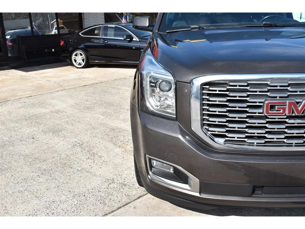 GMC Yukon XL 2WD 4dr Denali 2019