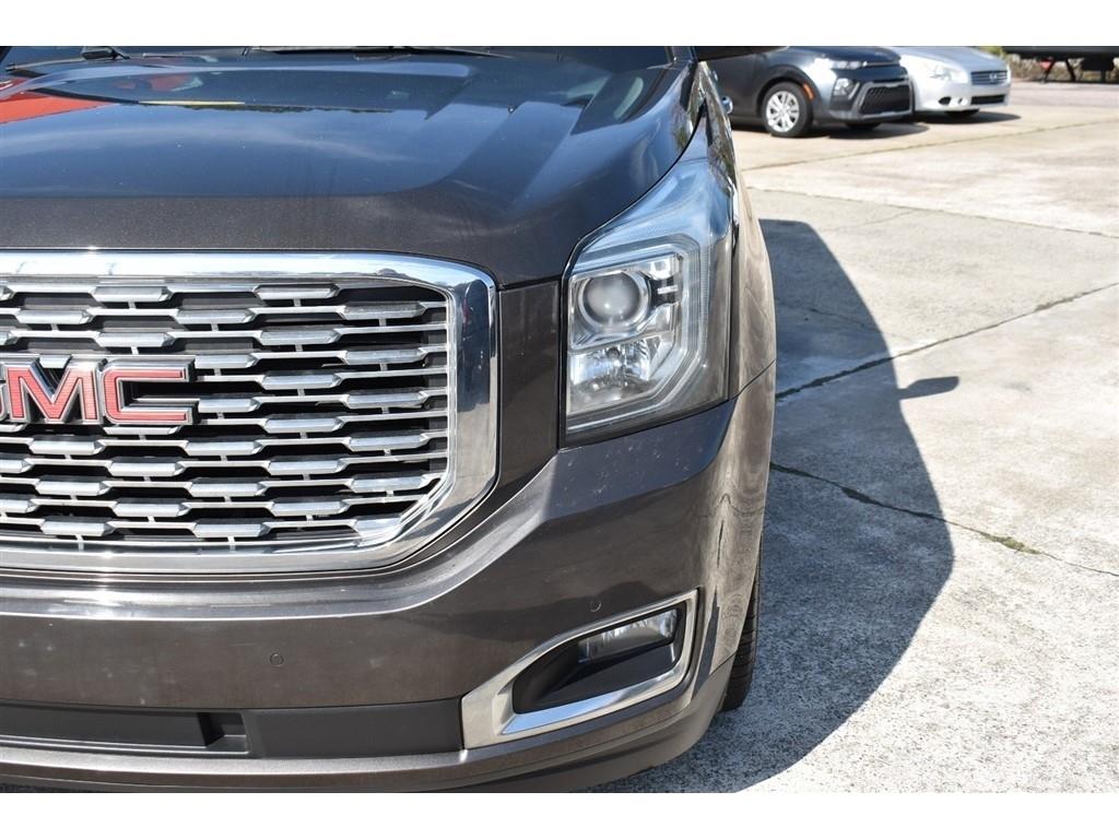 GMC Yukon XL 2WD 4dr Denali 2019