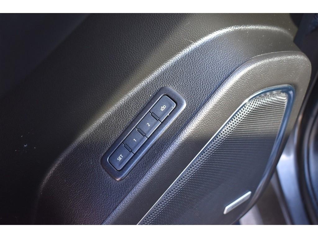 GMC Yukon XL 2WD 4dr Denali 2019