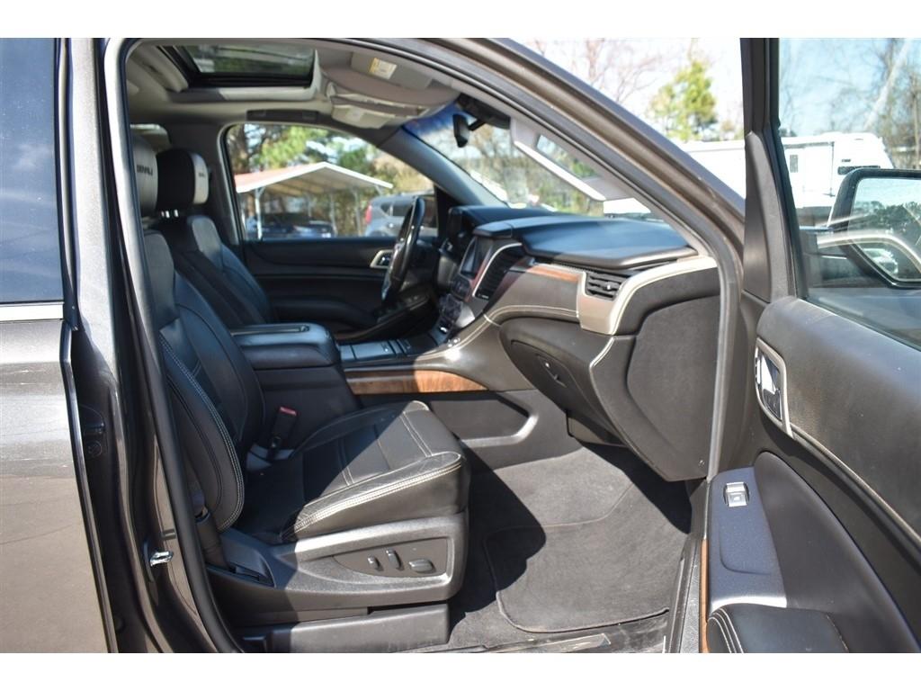 GMC Yukon XL 2WD 4dr Denali 2019