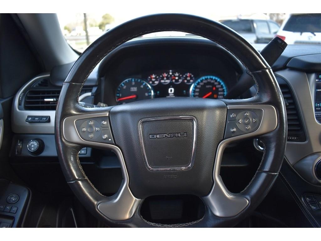 GMC Yukon XL 2WD 4dr Denali 2019