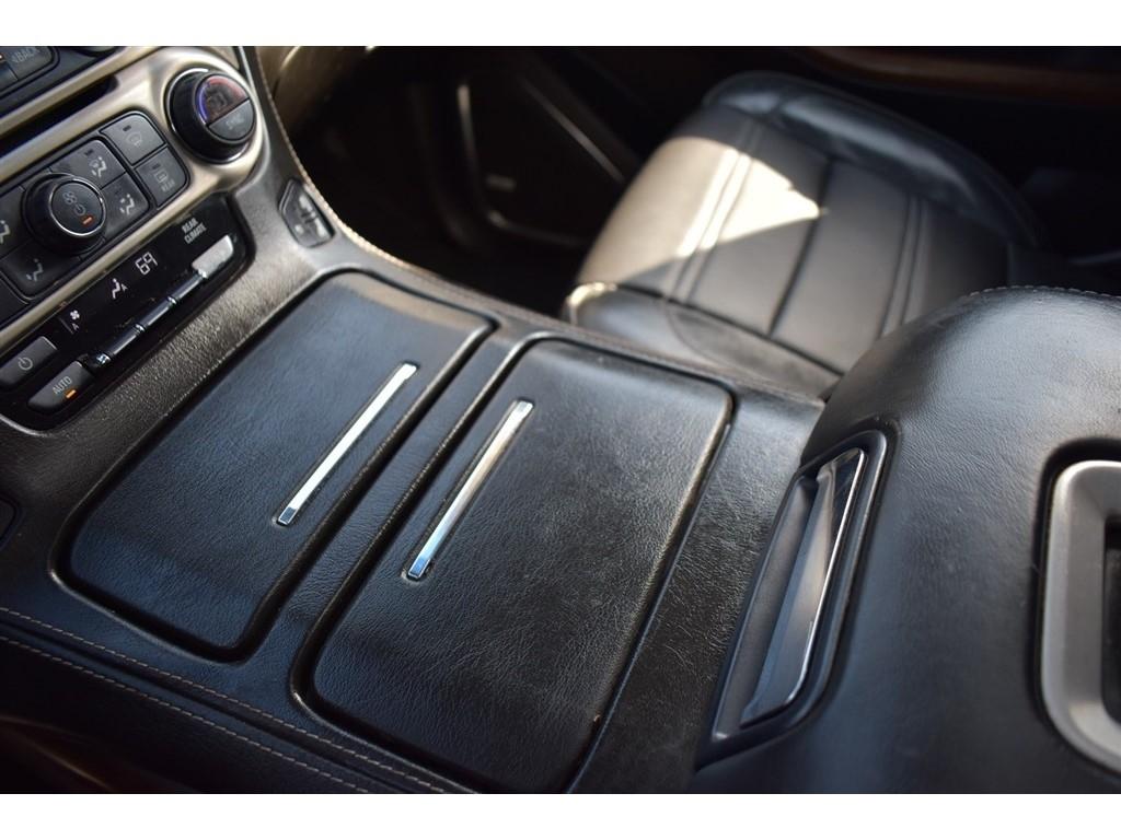 GMC Yukon XL 2WD 4dr Denali 2019