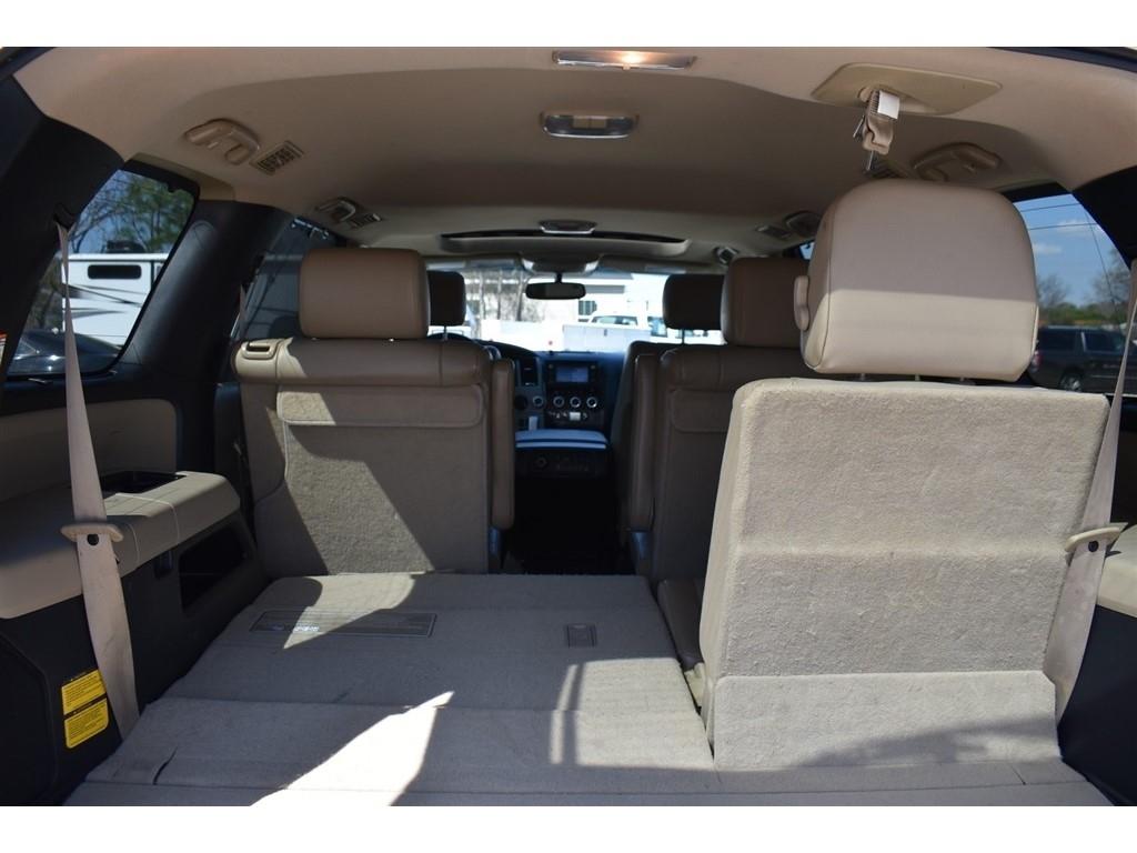 Toyota Sequoia RWD 5.7L Limited (Natl) 2014