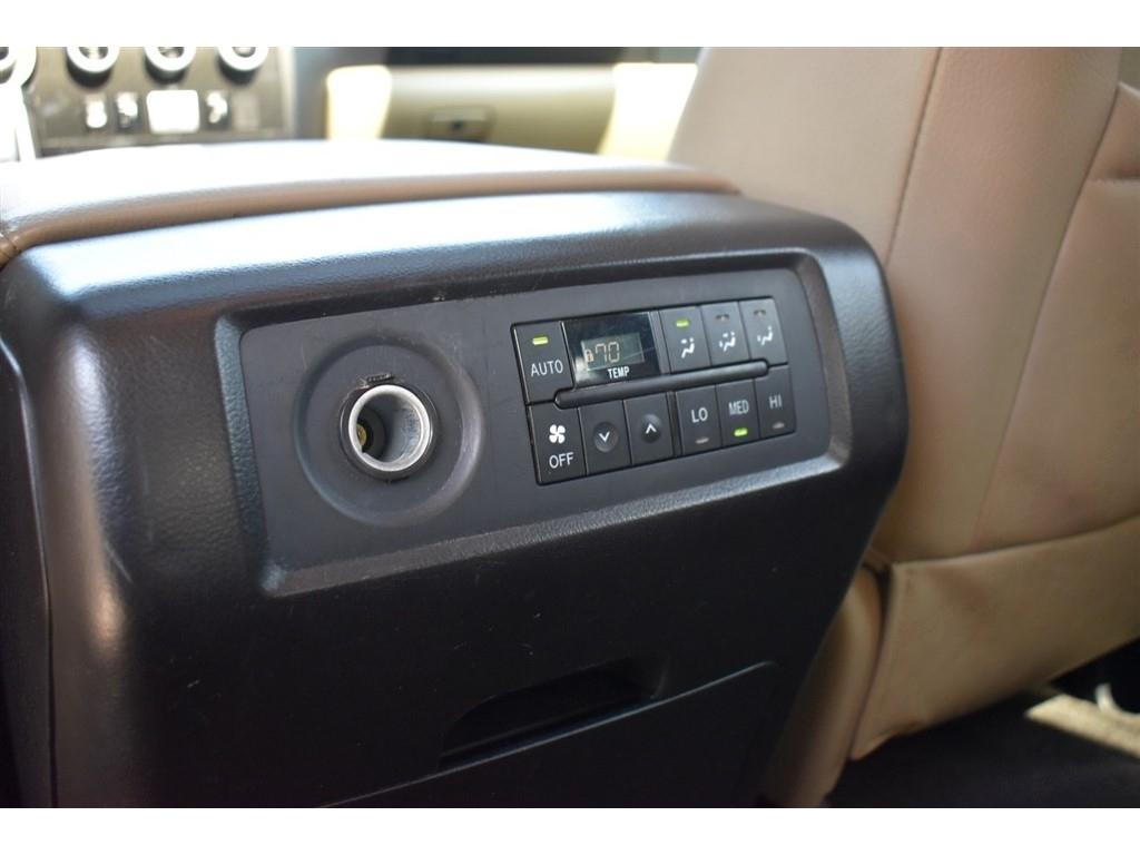 Toyota Sequoia RWD 5.7L Limited (Natl) 2014