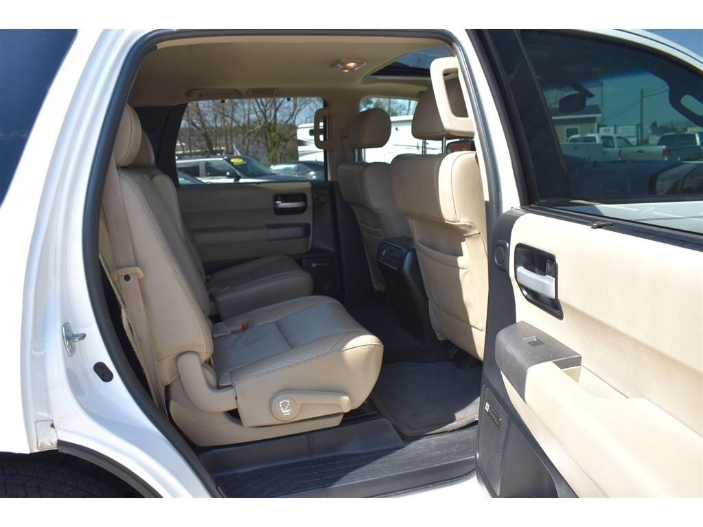 Toyota Sequoia RWD 5.7L Limited (Natl) 2014