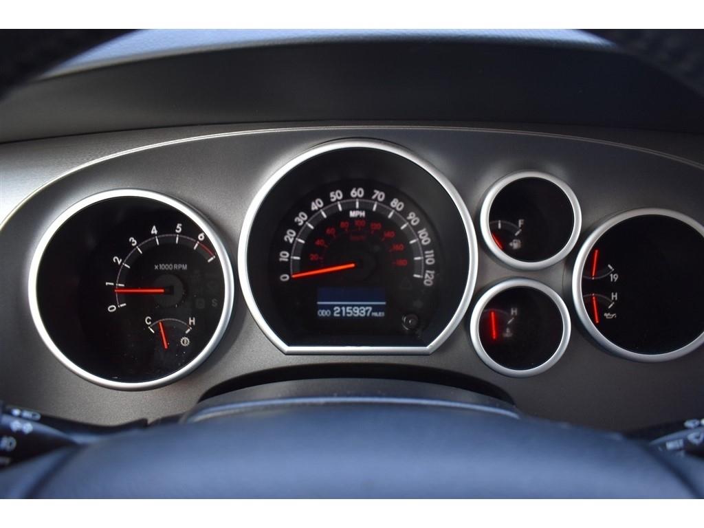 Toyota Sequoia RWD 5.7L Limited (Natl) 2014