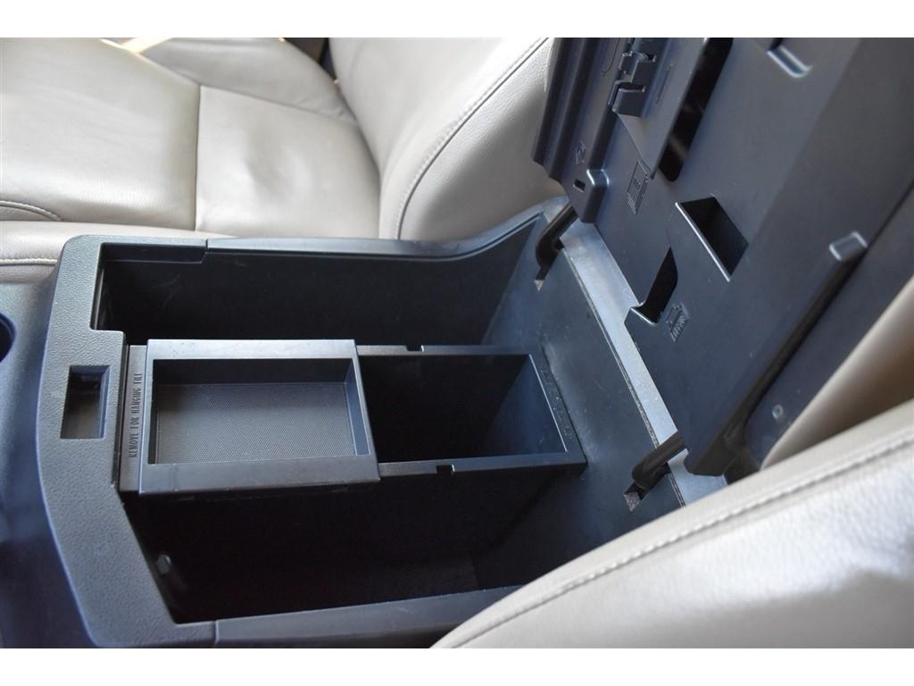 Toyota Sequoia RWD 5.7L Limited (Natl) 2014