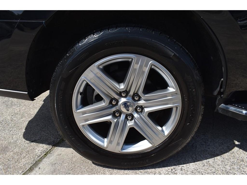 Ford Expedition XLT 4x2 2021