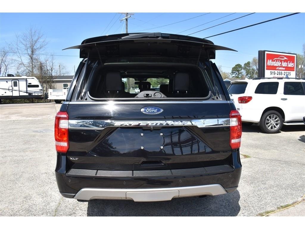 Ford Expedition XLT 4x2 2021