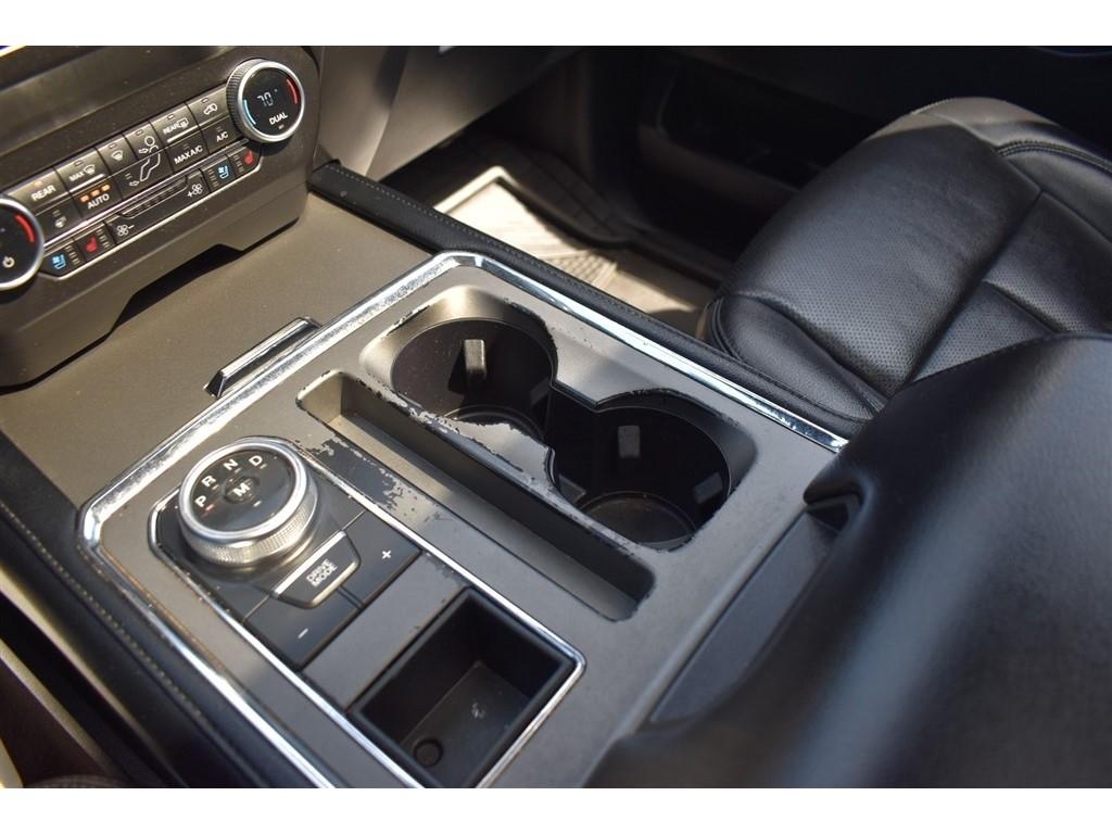 Ford Expedition XLT 4x2 2021