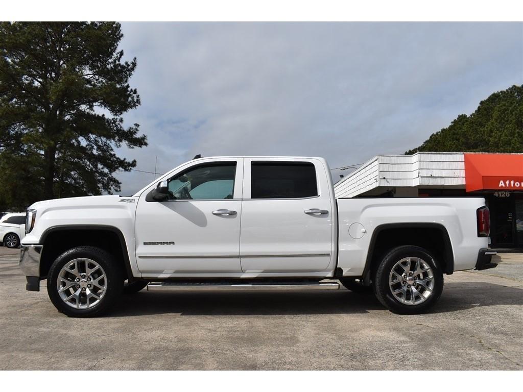 GMC Sierra 1500 4WD Crew Cab 143.5" SLT 2017