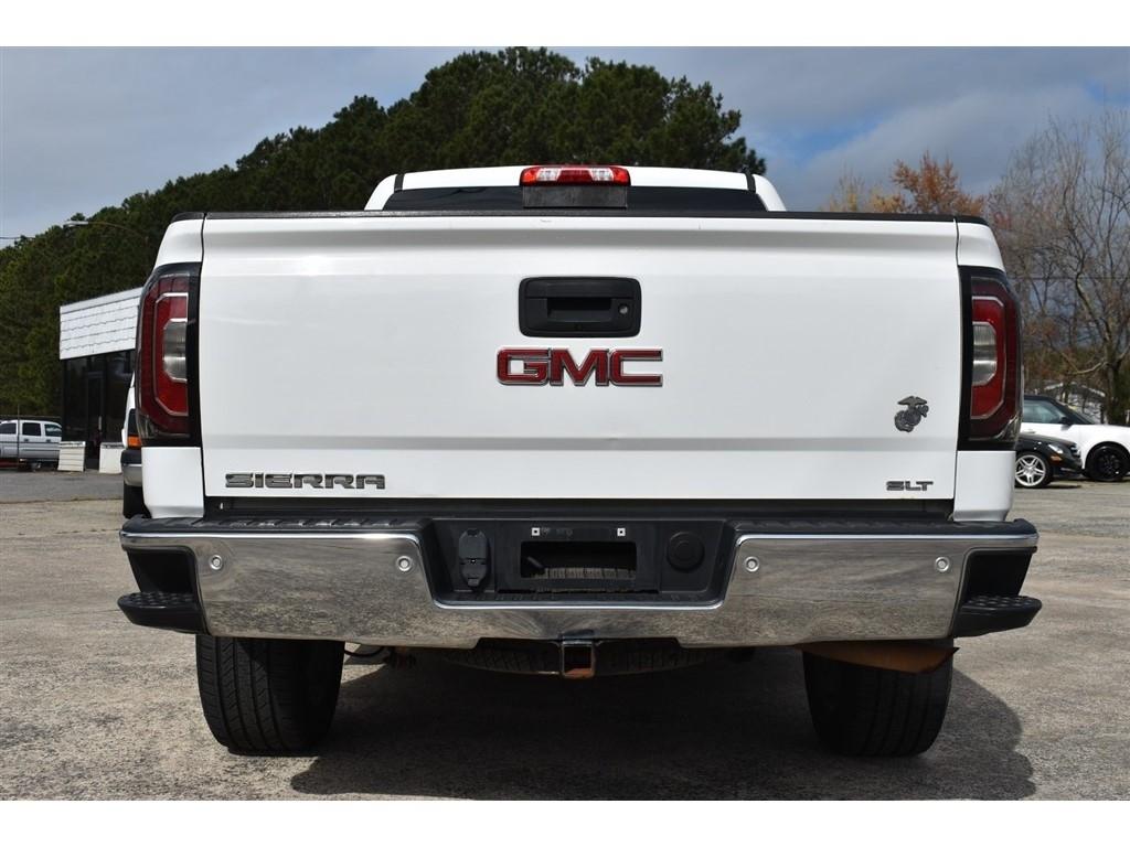 GMC Sierra 1500 4WD Crew Cab 143.5" SLT 2017