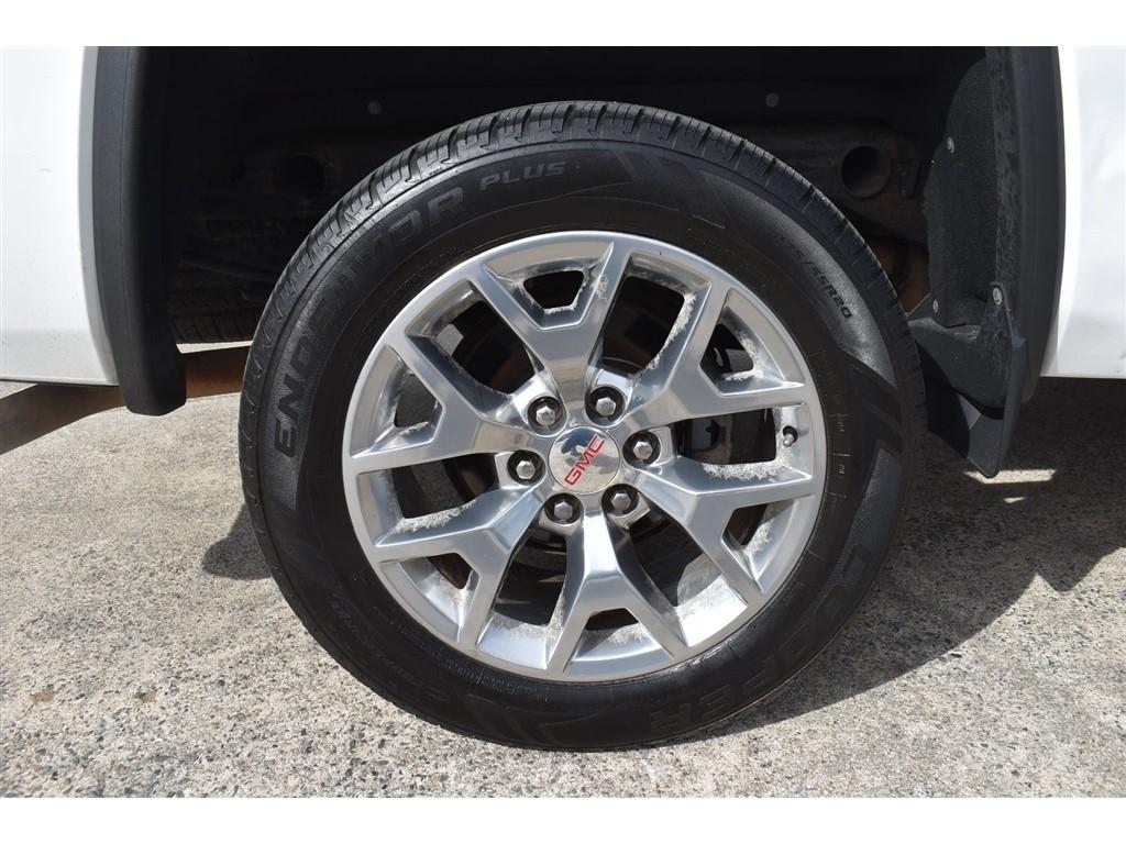 GMC Sierra 1500 4WD Crew Cab 143.5" SLT 2017