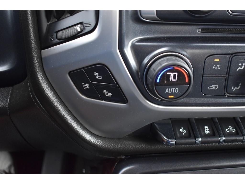 GMC Sierra 1500 4WD Crew Cab 143.5" SLT 2017