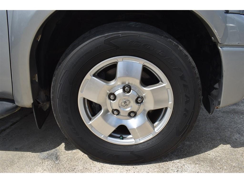 Toyota Tundra 2WD Truck Dbl 5.7L V8 6-Spd AT LTD (Natl) 2008