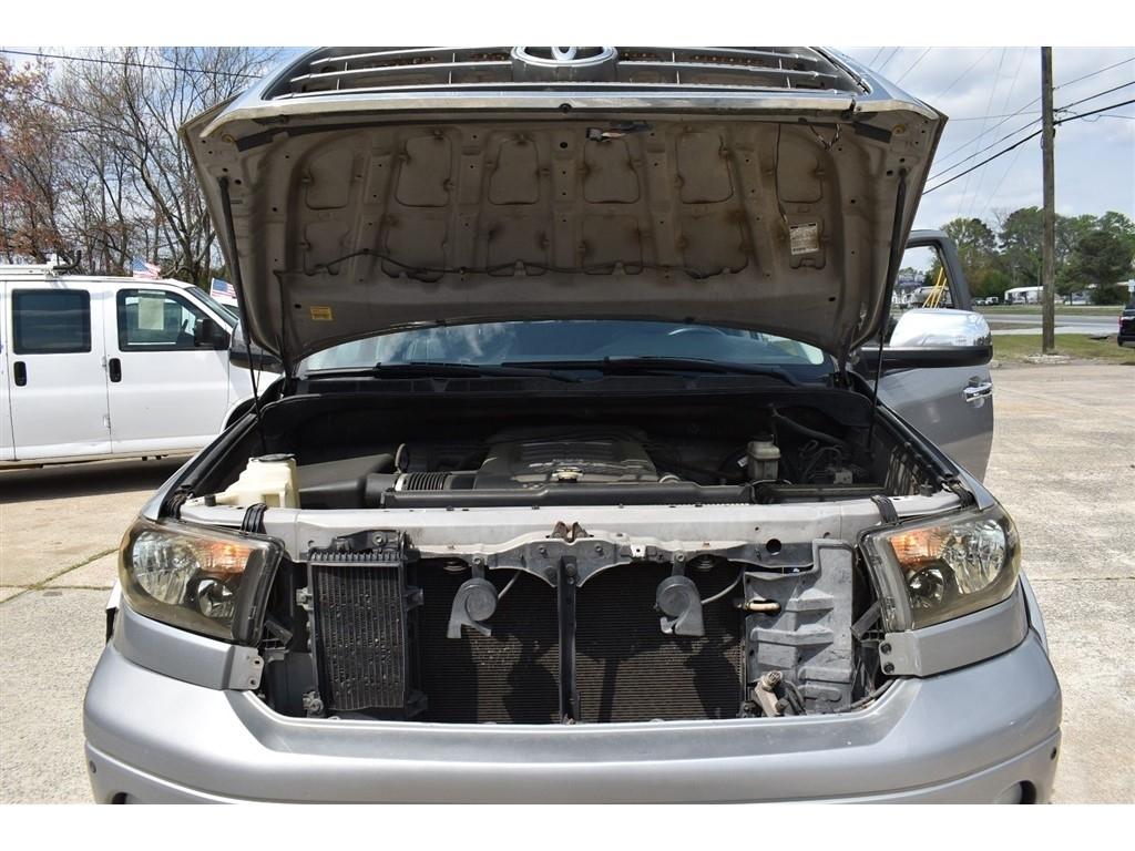 Toyota Tundra 2WD Truck Dbl 5.7L V8 6-Spd AT LTD (Natl) 2008